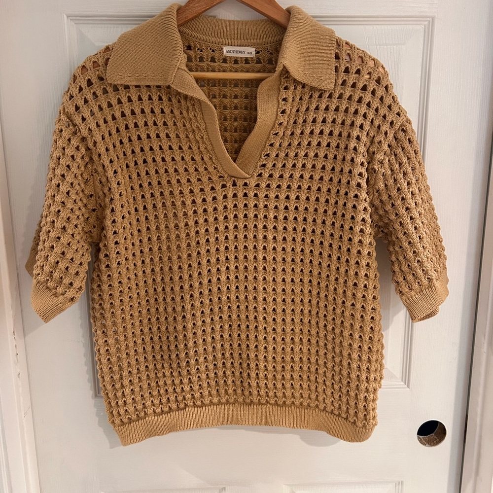 Crochet-Style Short Sleeve Sweater with Collar ANDTHEWHY